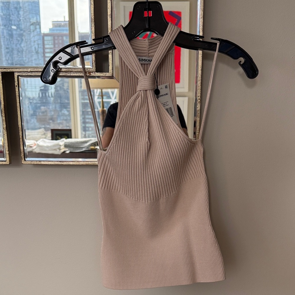 This a beautiful Simkhai halter cream color top